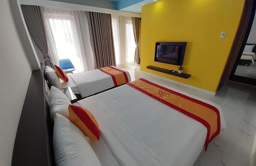 The Six Hotel-1