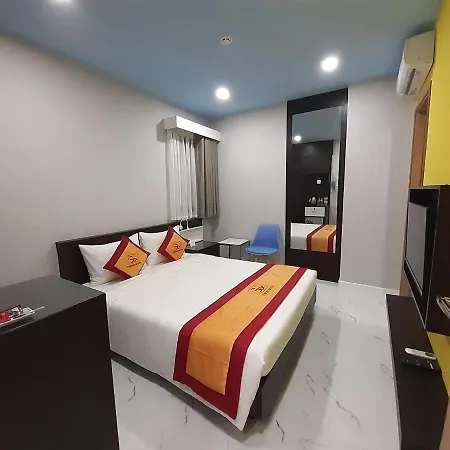 The Six Hotel-2